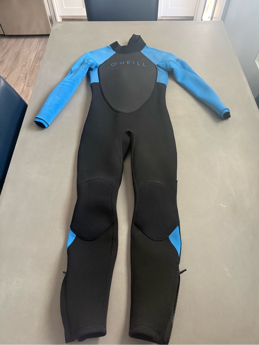 O'Neill youth Reactor Wetsuit Sz 12 excellent condition, worn only 2-3 times